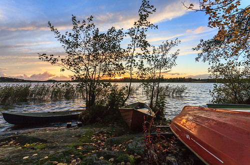 vene espoo järvi jupperi landscape pitkäjärvi auringonlasku syksy aurinko autumn boat fall lake sun sundown sunset uusimaa finland fi