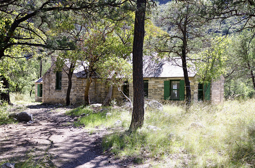 guadalupe mountains national park us usa texas outdoor hike hiking mckittrick canyon landscape west western southwest pratt cabin history historic