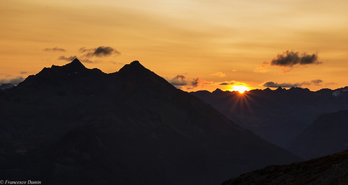 sudtirol altoadige alps alpi valleaurina dawn alba sunrise vedrettediries italia italy canon canoneos60d tamronsp1750mmf28xrdiiivcld montagna mountains speikboden