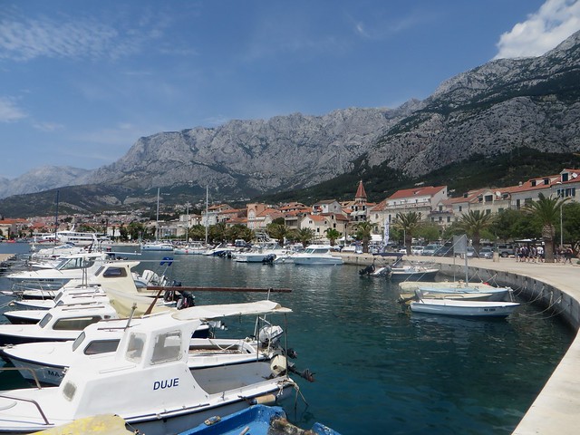 Le port de Makarska, comitat de Split-Dalmatie, Croatie.