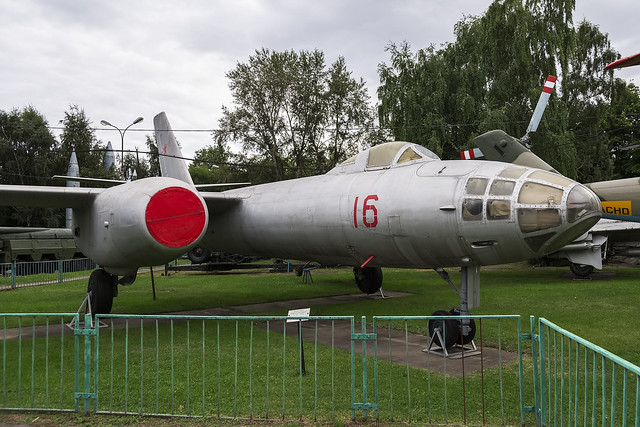 Ilyushin Il-28 - 2