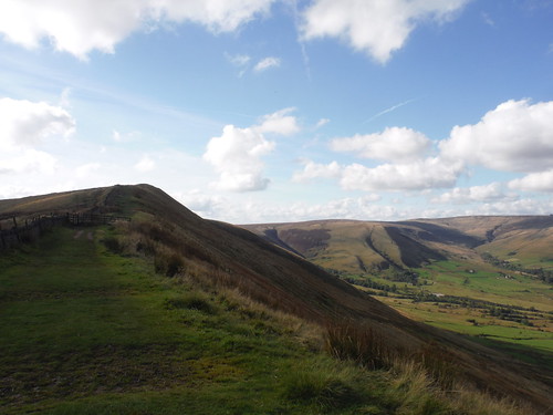 Lord's Seat and Edale Head SWC Walk 302 - Bamford to Edale (via Win Hill and Great Ridge)