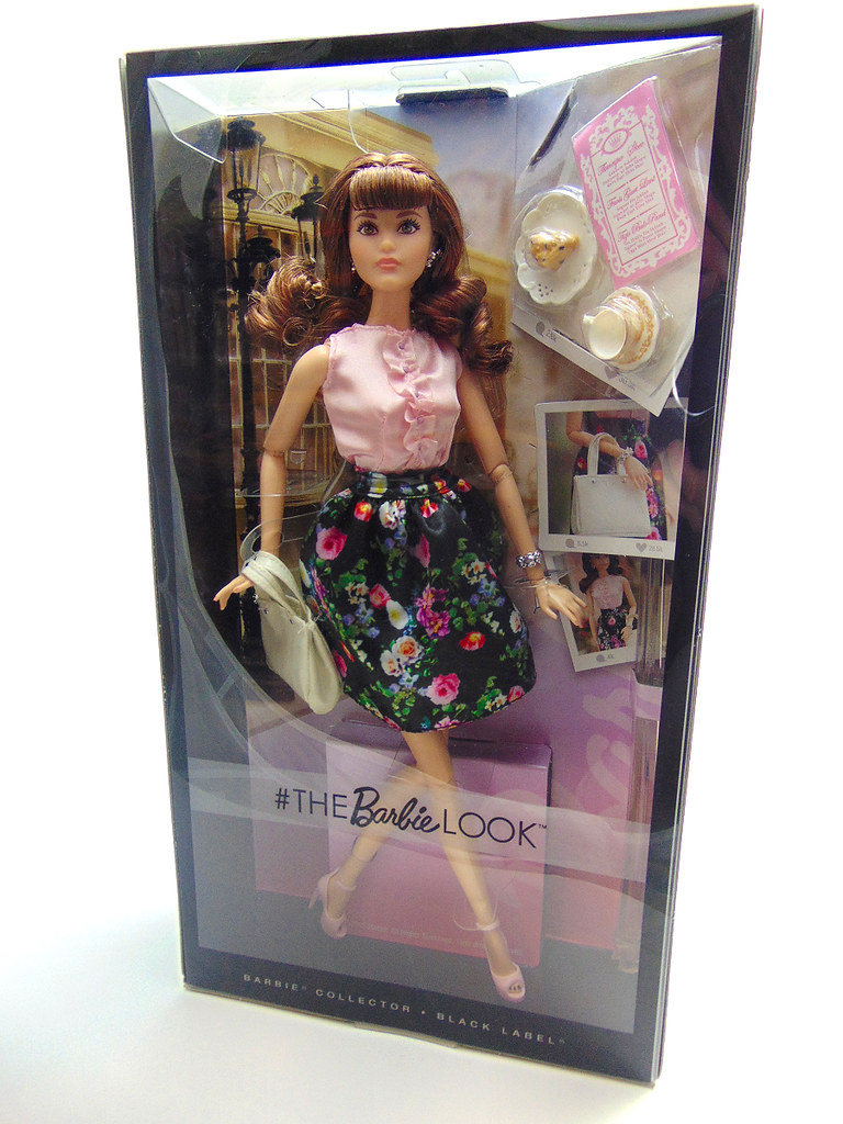 Barbie Collector Doll Fashion Dress  The Look X9190 Black Label Tea Party 