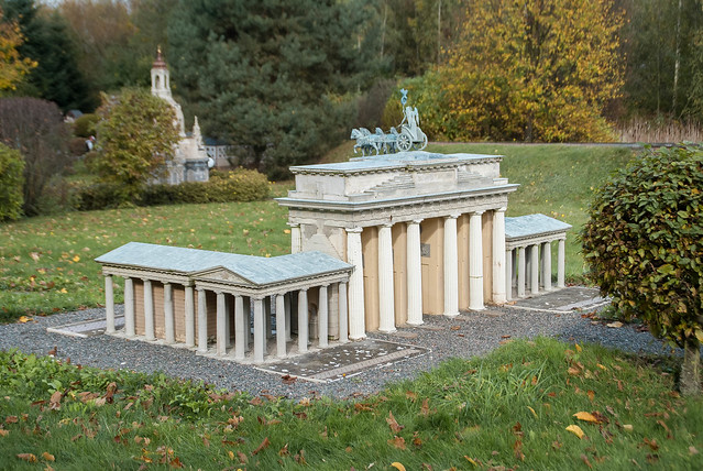 Berlin Brandenburger Tor als Modell  in der 'Miniaturwelt Lichtenstein' in Sachsen