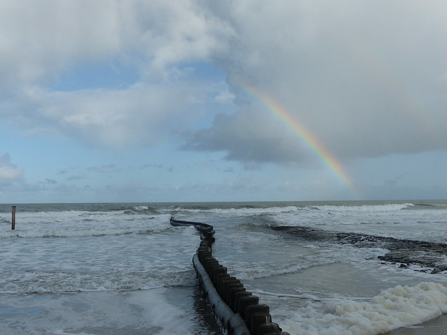 Regenbogen überm Strand von Wangerooge - nach dem Sturm