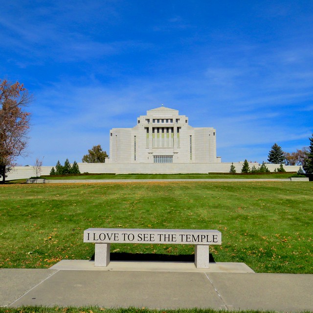365-3-282  -- The Mormon Temple in Cardston AB