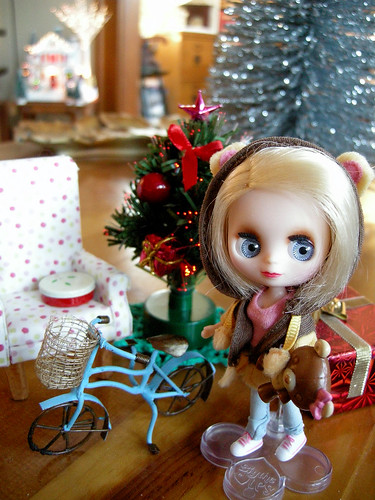 Happy Holidays from Cutest Cubs Littlest Pet Shop Blythe!