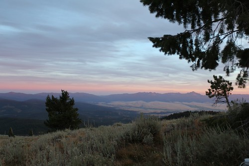 6281 Our third sunset on Dixie Butte - tomorrow morning would be the Solar Eclipse by _JFR_, hiking backpacking camping dixiebutte oregon malheurnationalforest