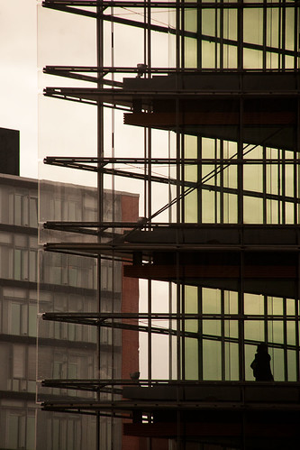 Berlino #7 | Trasparenze in Potsdamer Platz. | Eric Perrone | Flickr