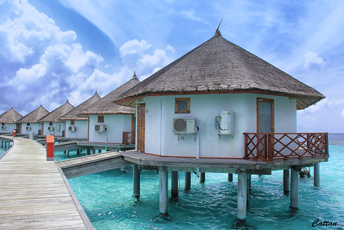 Safari Resort island, Maldives | by cattan2011