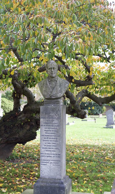 The grave of temperance reformer Jabez Burns