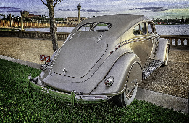 1936 Chrysler Airflow Coupe