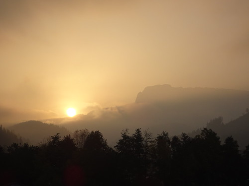Egunsentia Orozkon by Gabickr, egunsentia amanacer sunrise orozko bizkaia euskalherria itxina gorbea gorbeia