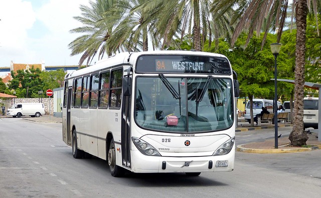 Autobus Bedrijf Curacao: 026 (BUS447) leaving Otrobanda Bus Terminal, Willemstad