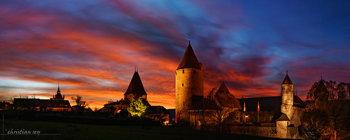 château castle chenaux estavayerlelac estavayer broye fribourg panorama coucher soleil sunset ciel sky red rouge sony alpha a7r2 1635 a7rii saariysqualitypictures