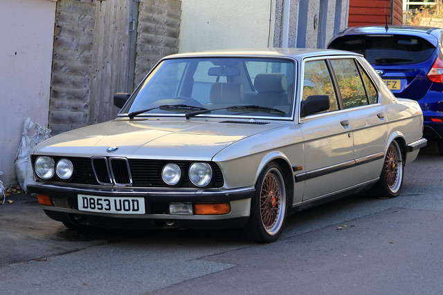 1986 BMW 520i E28