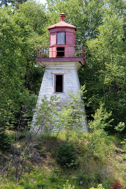 Coppermine Point Lighthouse (Lake Superior, Ontario)