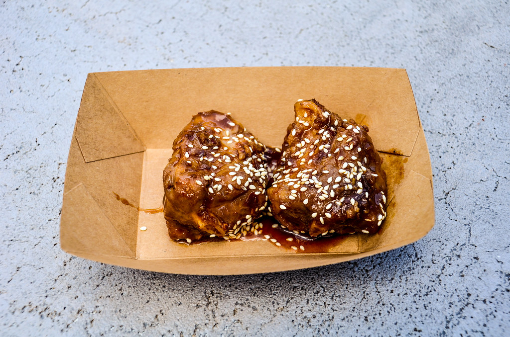 Sticky Wings Flavors from Fire Epcot