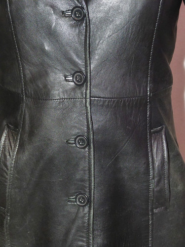 Leather coat | Close up of wife's long leather coat | Creaking1 | Flickr