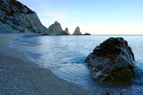ancona sirolo beach sea riviera conero rocks marche sorelle sisters