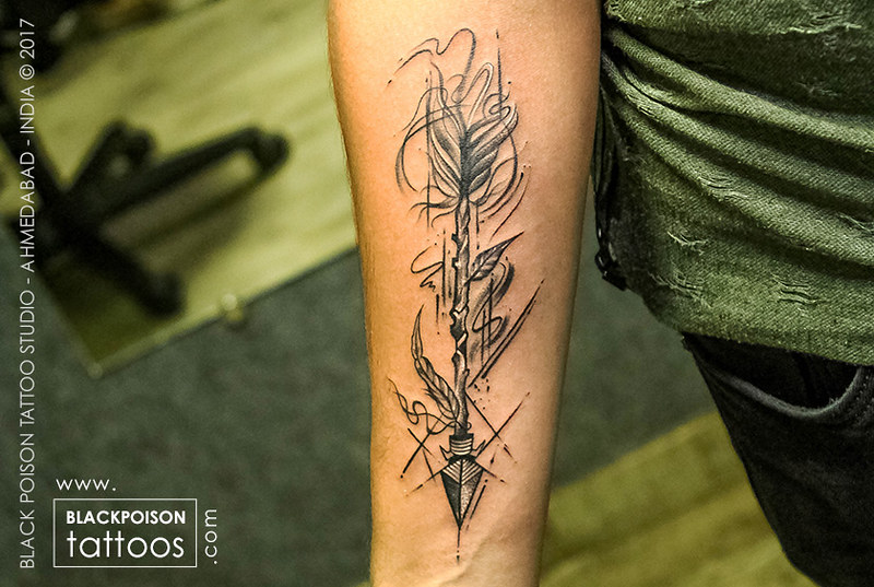Arrow Tattoo | Symbolic Meaning of Arrow Like all other tatt… | Flickr