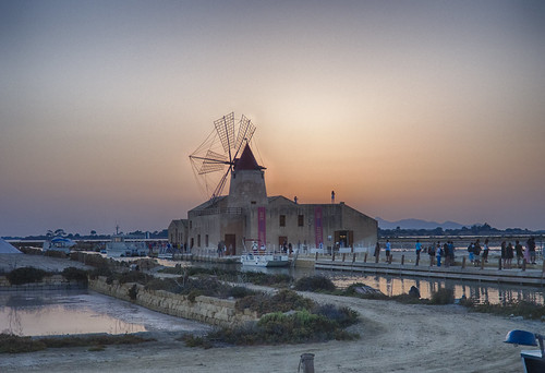 2017 sizilien sicilia sicily mulinoavento windmill windmuehle hdr landscape landschaft paesaggio sonnenuntergang tramonto sunset olympus