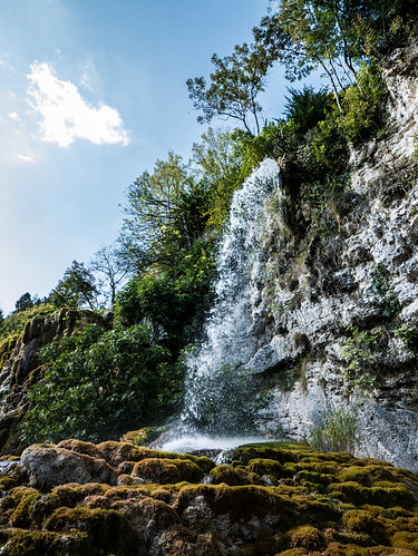 La chute by Berjan07, jardin des fontaines pétrifiantes - La Sône (38)