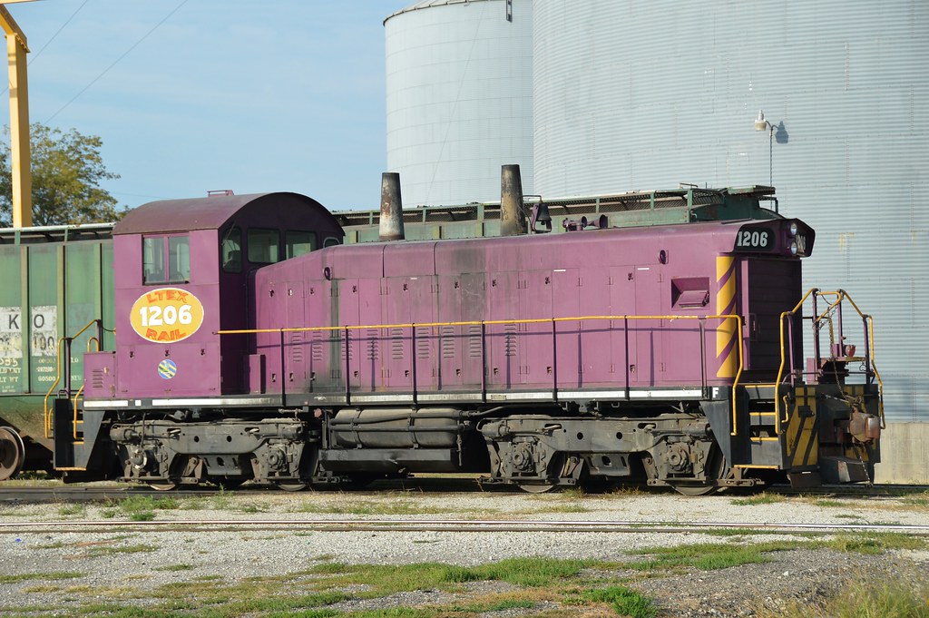 LTEX 1206 has been working for Alliance Grain in Gibson Ci… | Flickr