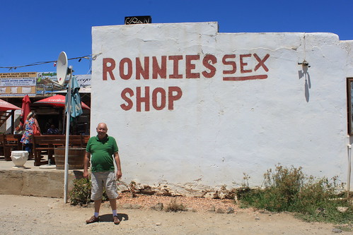 20170119_0255-Ronnies-sex-shop