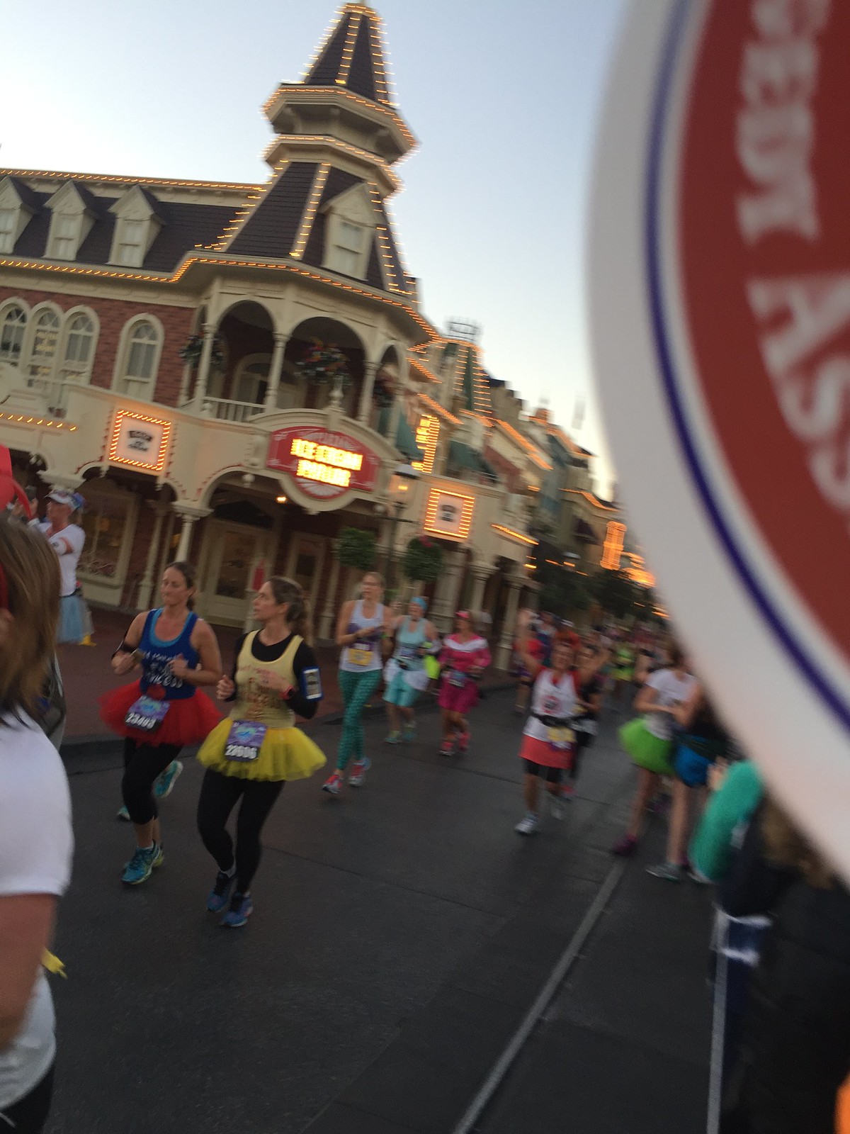 2016_TT_Disneyland Half Marathon 57