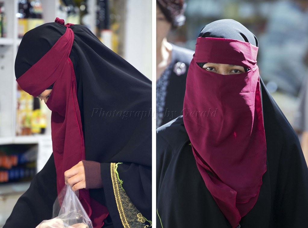 New ladies sexy saudi burka