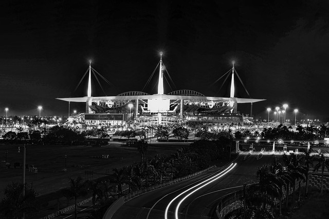 Hard Rock Stadium, 347 Don Shula Drive, Miami Gardens, Florida, USA / Opened: August 16, 1987 / Architects: Populous (then HOK Sport) ; HOK (2016 renovation)