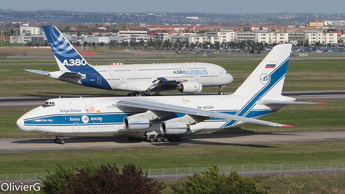 An124-100 Volga-Dnepr MSN9773054155109 RA-82044 - TLS | by OlivierG_31