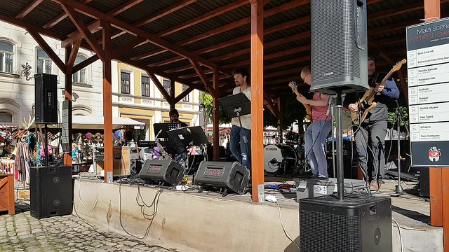 Band called Booger in the town square - Hit the road Jack