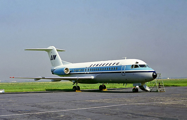 SE-DGL   Fokker F-28-4000 Fellowship [11126] (Linjeflyg) Amsterdam-Schiphol~PH 30/08/1977