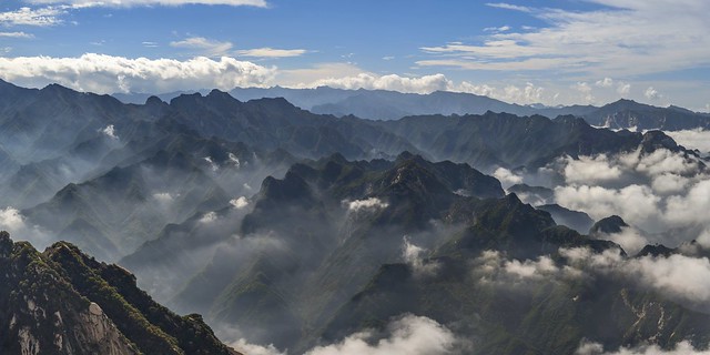*Hua Mountains Panorama*
