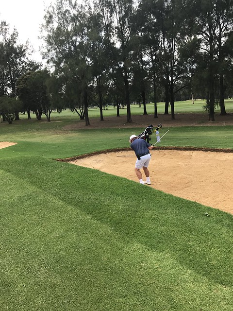 Spencer's downswing at the bunker