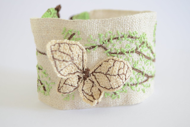 Crochet cuff - Butterfly