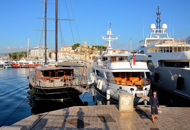 Cannes / Jetée Albert Edouard / Vieux Port