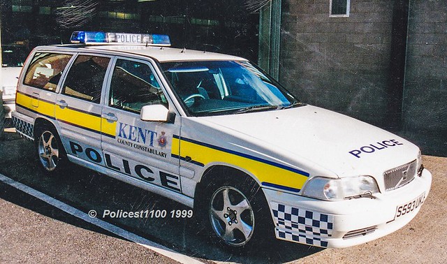 Kent Police Volvo V70 S593 UKJ