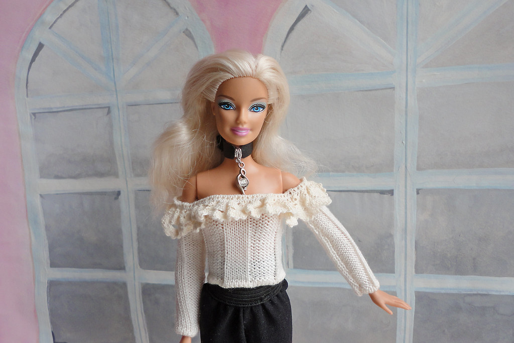 charming fashion lace top for Barbie doll