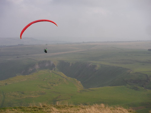 Paraglider and Winnats Pass SWC Walk 303 - Edale Circular (via Kinder Scout and Mam Tor)