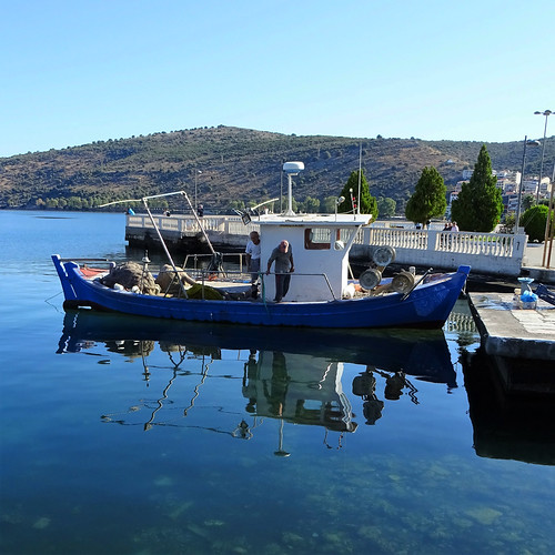 greece griekenland boat boot schip zee mee meer amfilochia landschap