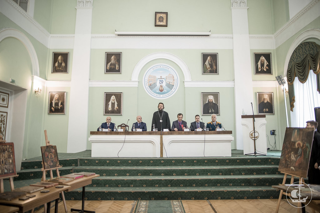 20 ноября 2017, ФСБ передала конфискованные иконы в Духовную Академию / 20 November 2017, The FSB gave confiscated icons to the Theological Academy