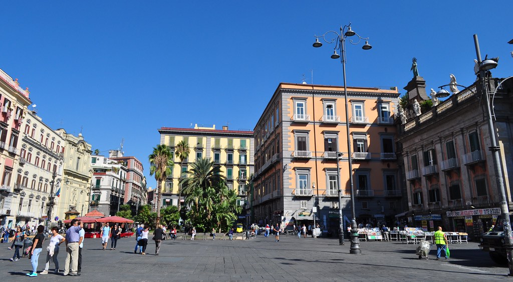 Piazza Dante, Naples, Campanie, Italie.