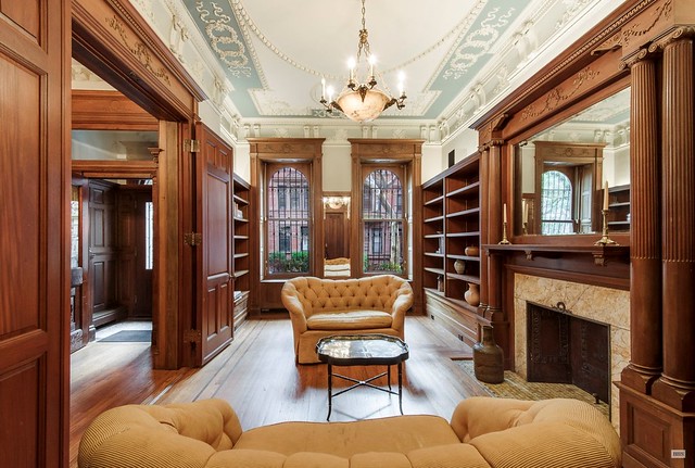 New York West 88th Street brownstone parlor