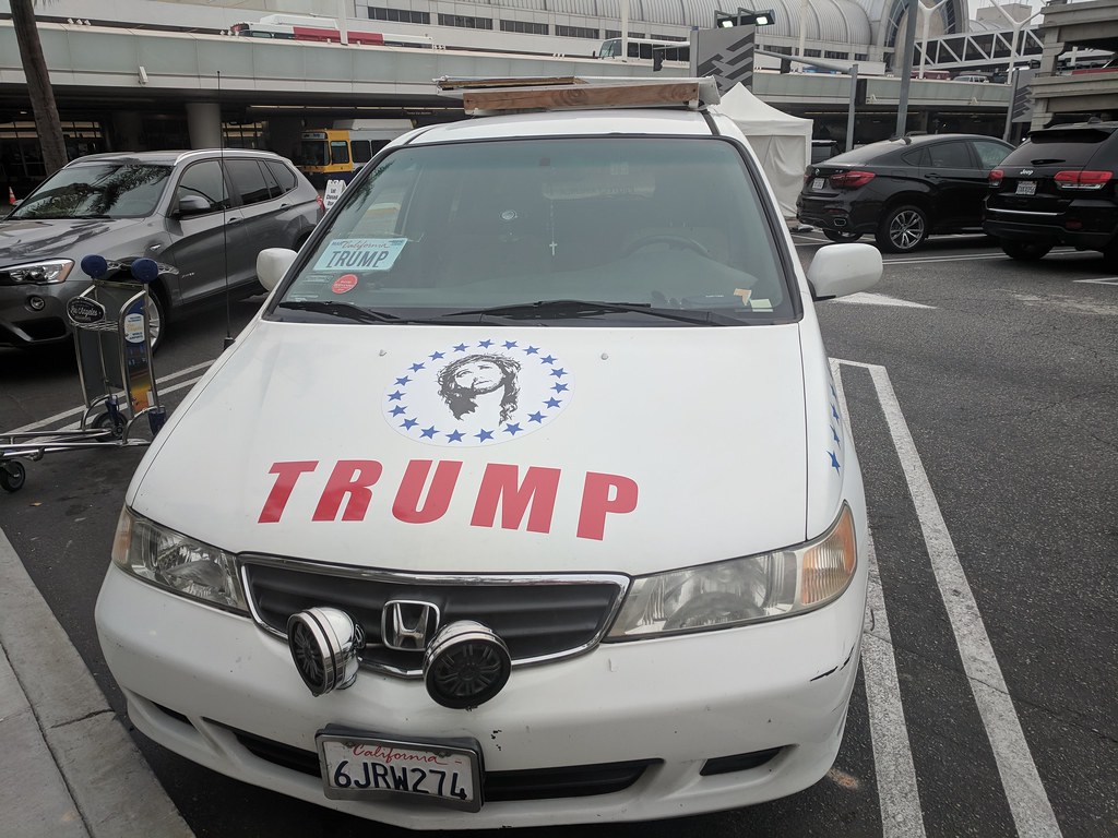 Eschatological Jesus Trump car, LAX parking lot, Los Angel… | Flickr