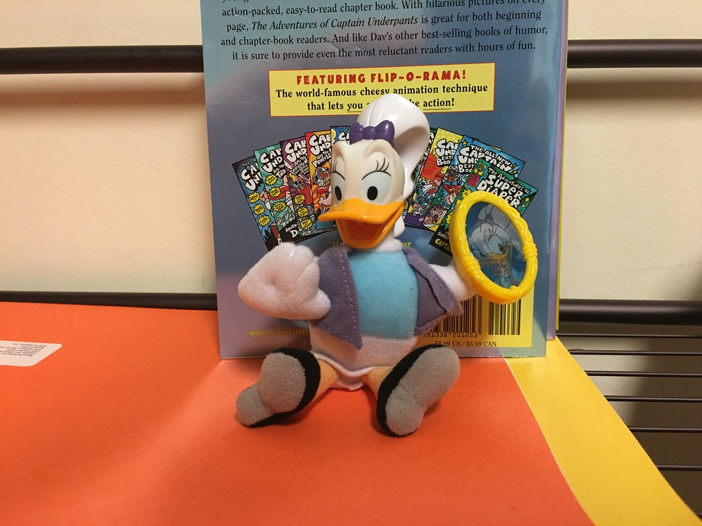 Details about   McDonald's Toy House of Mouse #2 Daisy Duck Soft Toy with Melody 2001 Sealed 