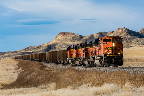 RR-20171119-BigHornSub-7 by skyviewtim, BNSF 9302 leads an eastbound coal empty at Clearmont, WY, on the Bif Horn Sub. Nov 19, 2017.bnsf9302