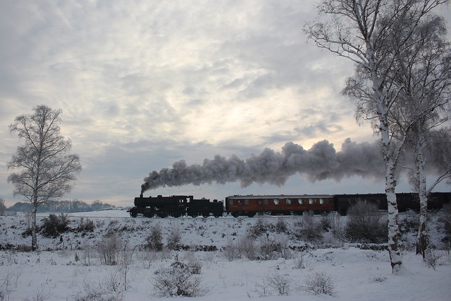 Flying Pig steam locomotive in the snow on the Severn Valley Railway.